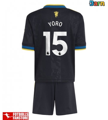Manchester United Leny Yoro #15 Tredje Tröja Barn 2025-26 Kortärmad (+ Korta byxor)